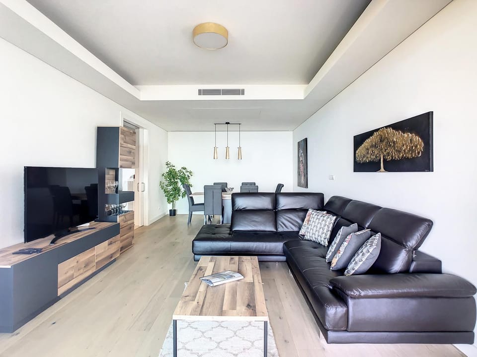 Over the Cliff Apartment by LovelyStay Apartment in Funchal