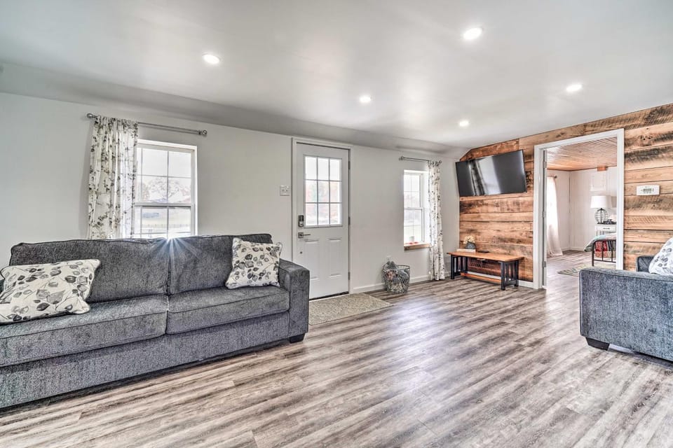 Updated Beattyville Ranch-Style Home w/ Yard! House in Kentucky
