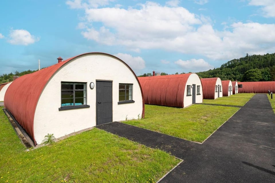 Property building, Day