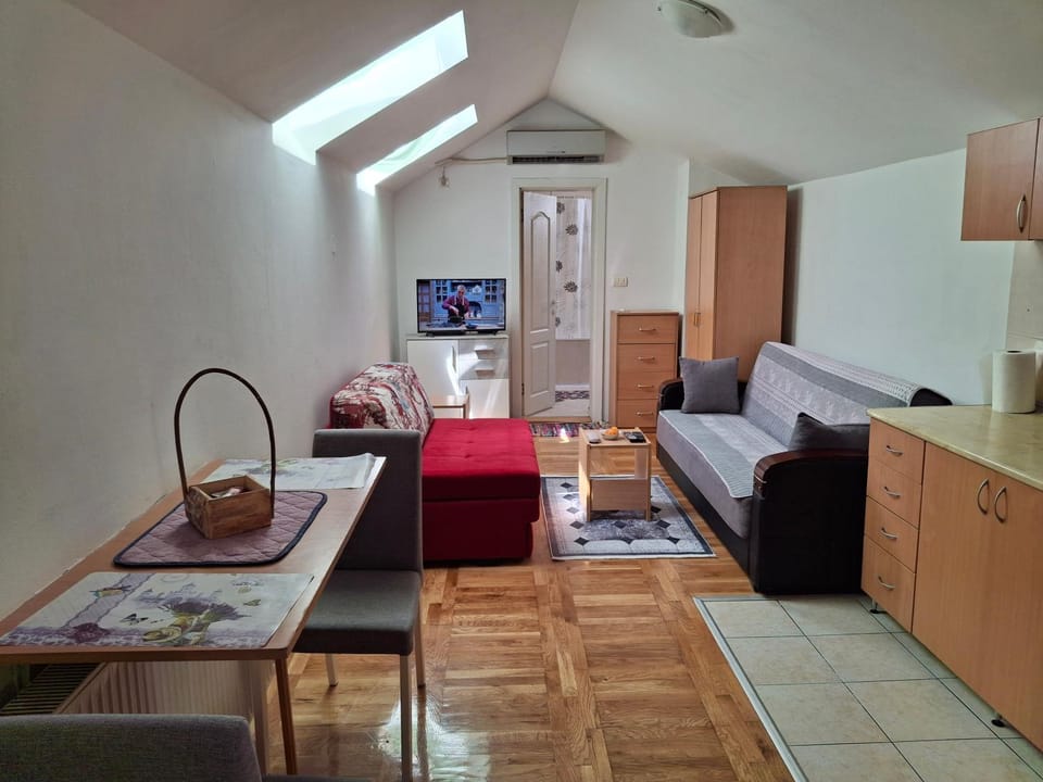 Alisa Apartment in Novi Sad