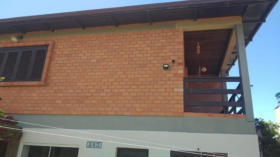 Casa Fávero - Bairro Araça House in State of Rio Grande do Sul