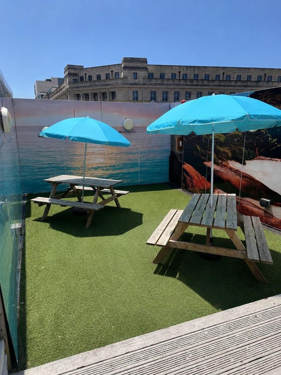 City CTR Penthouse - rooftop bar, sleeps 19 Apartment in Liverpool