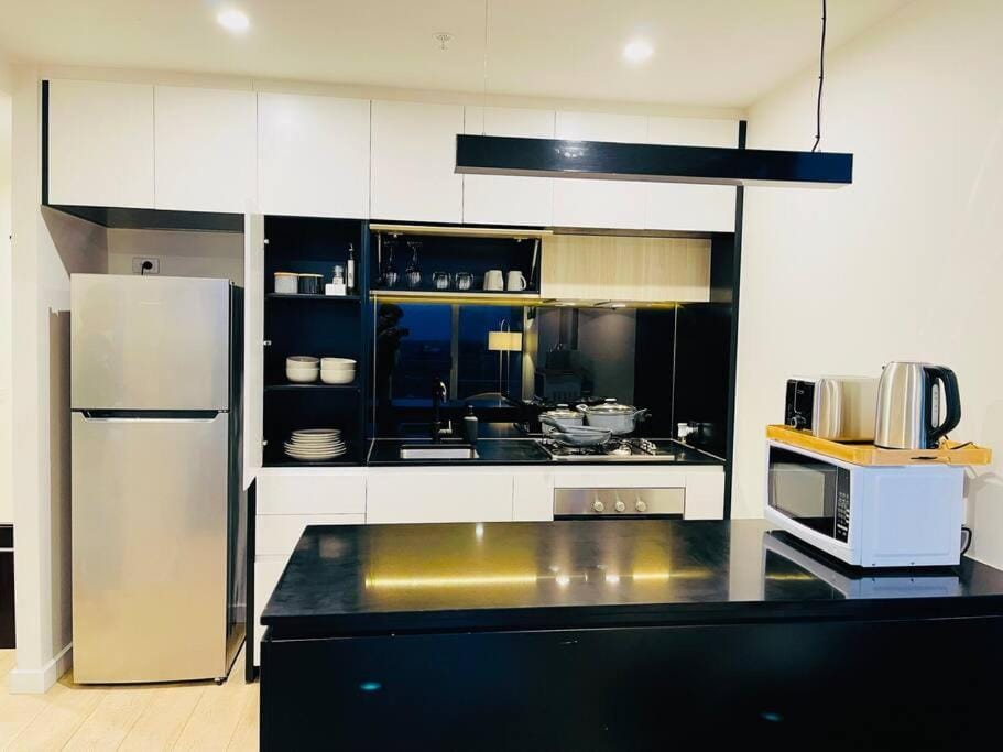 High Rise Unit in front of Crown with Free Parking Apartment in Southbank