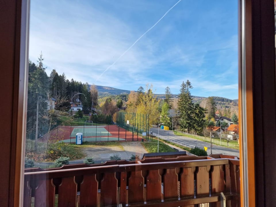Skalna View Apartament z widokiem dwie sypialnie i salon balkon parking Apartment in Lower Silesian Voivodeship