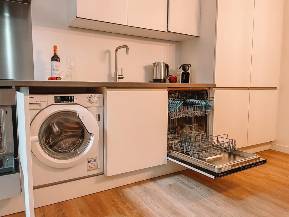dishwasher, washing machine, kitchen