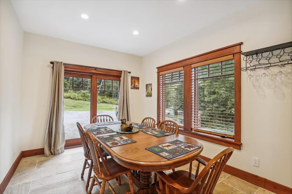 Mountain Brook Lodge House in Mendon