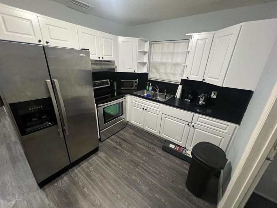 “La Casita” Beautiful home in the heart of Miami ! House in Miami