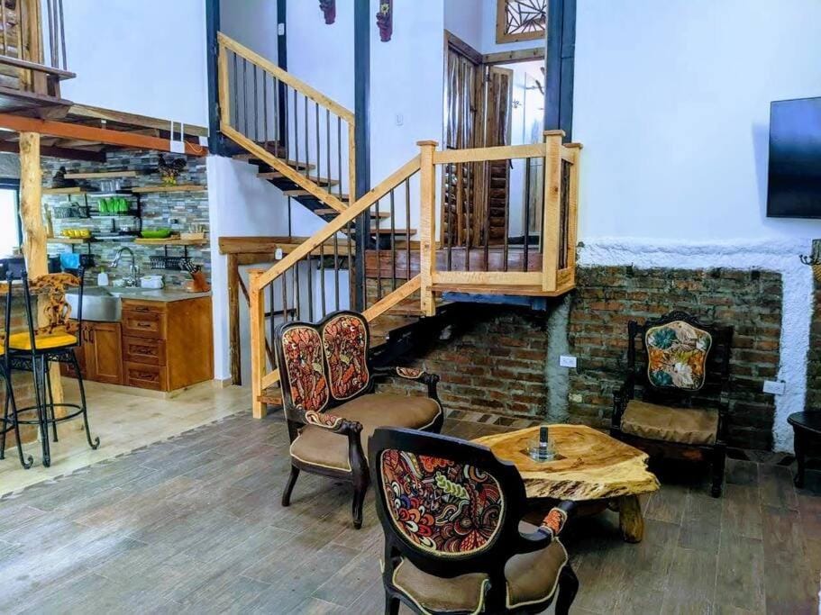 El Encanto Mountain Cabin Cabin in Salento