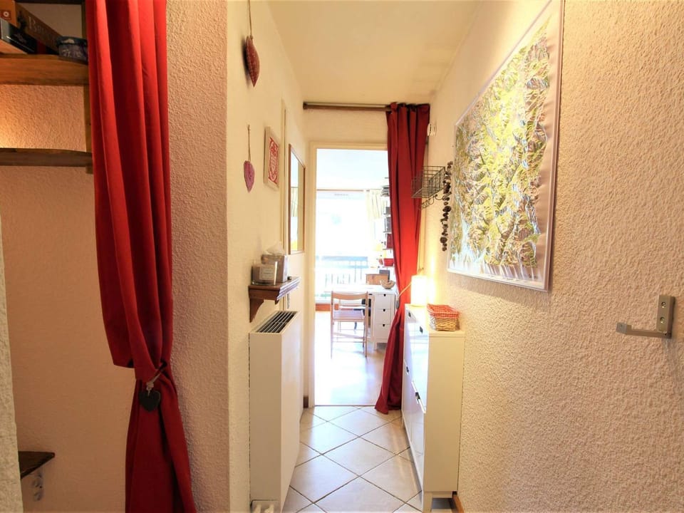 Studio Montagne 4 Pers. près Pistes et Commerces - La Salle les Alpes Apartment in Saint-Chaffrey