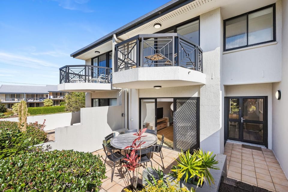 Property building, Patio