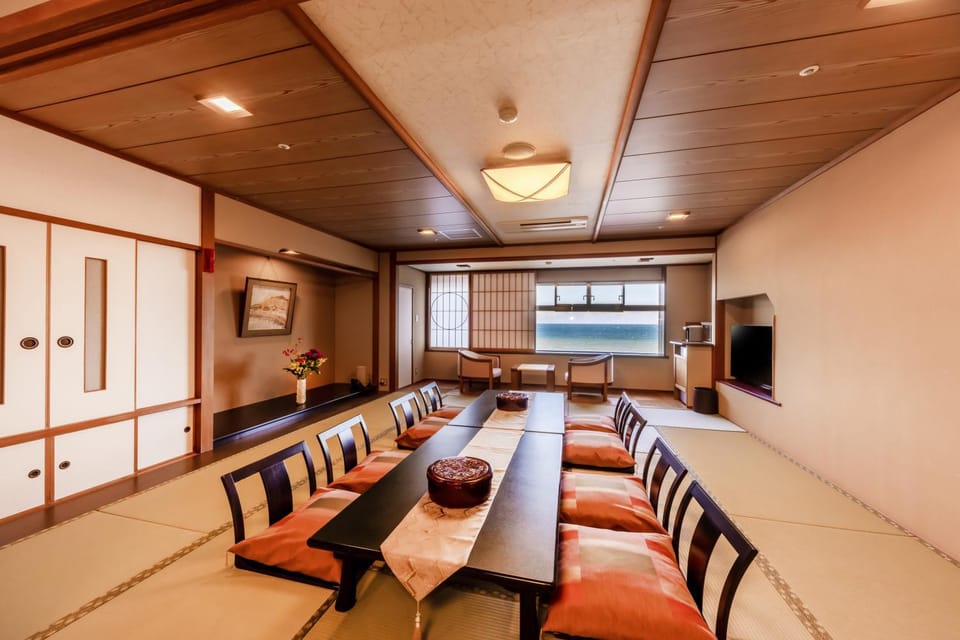 Living room, Photo of the whole room