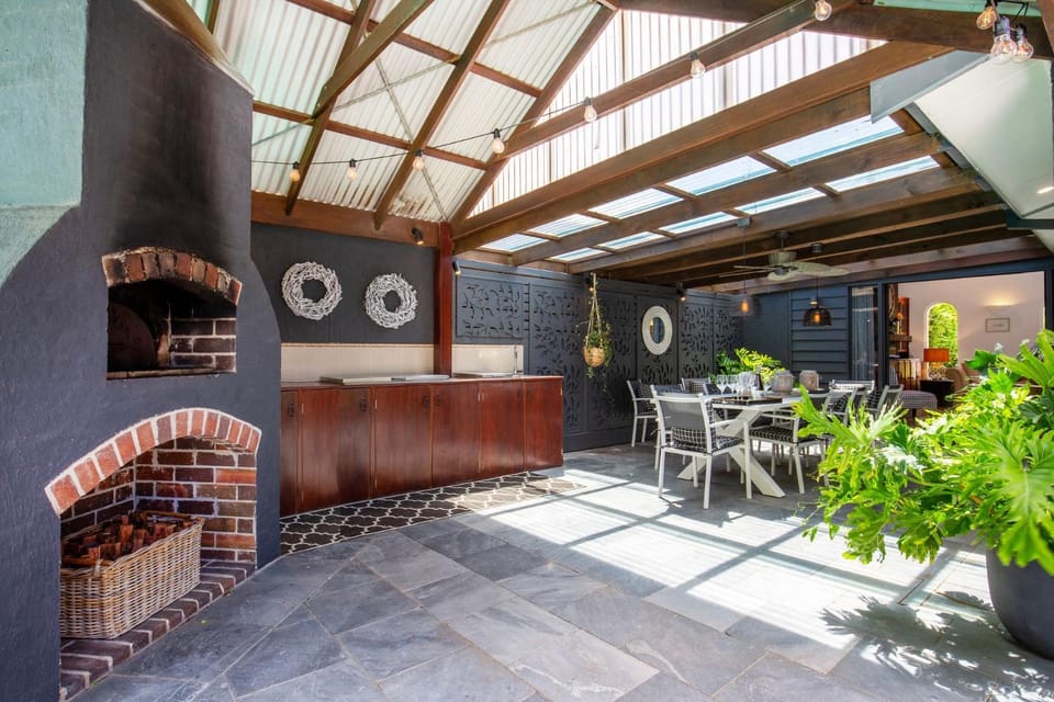 Mulberry House - Pet Friendly with Swimming Pool House in Berry