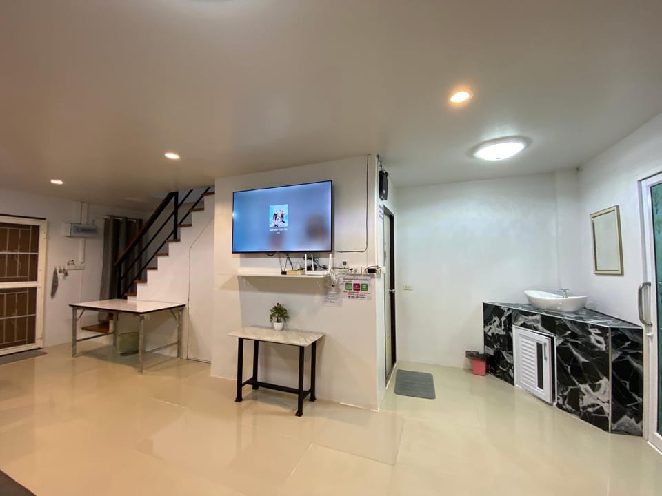 NB Bangsaen House House in Chon Buri Changwat
