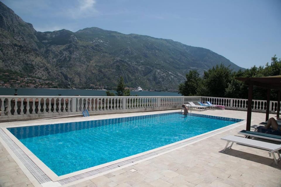 Lovely apartment with pool-A8 Apartment in Muo