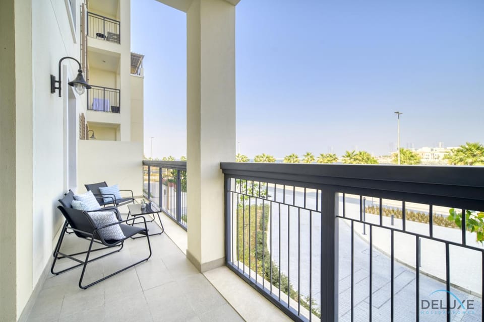 Patio, Day, View (from property/room), Balcony/Terrace, Seating area