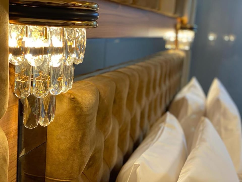 Vila Imperial One Luxury Boutique Hotel Villa in Brașov County