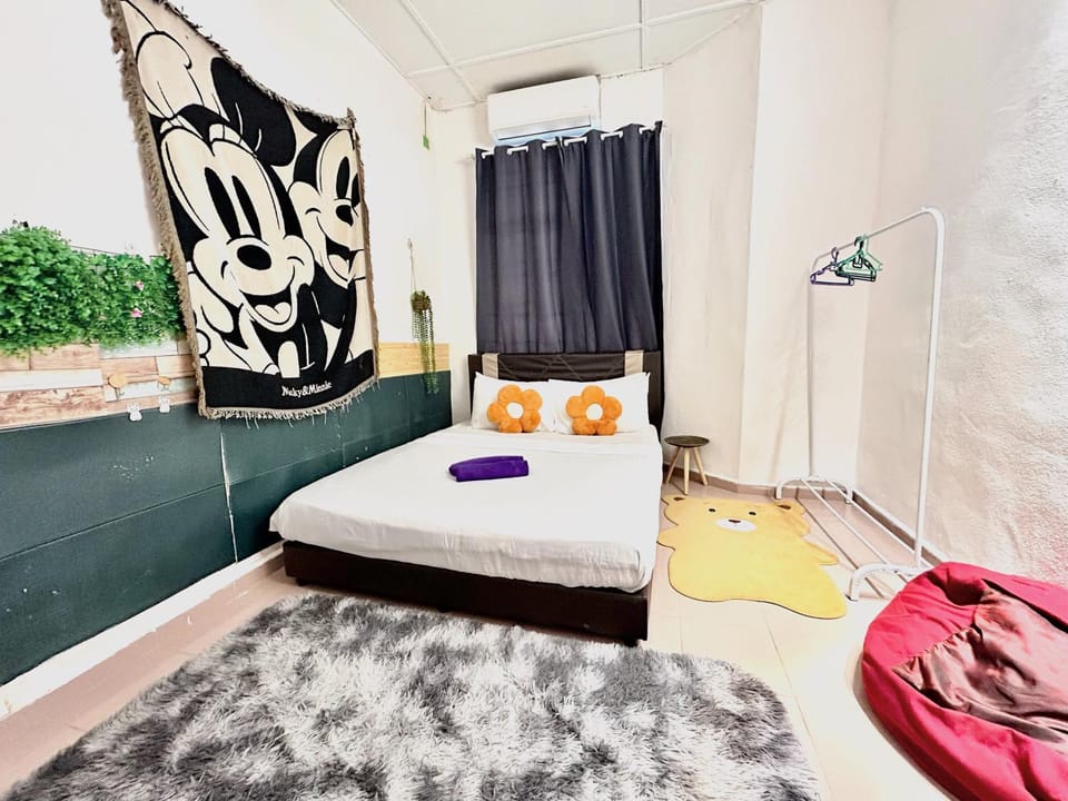 Cozy 255 Entire 3 Bedroom House At Alma Bukit Mertajam House in Penang