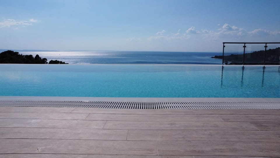 Pool view, Sea view, Swimming pool