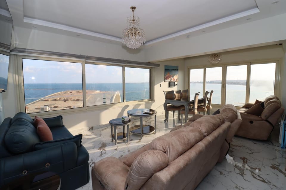 Living room, Seating area, Dining area, Sea view