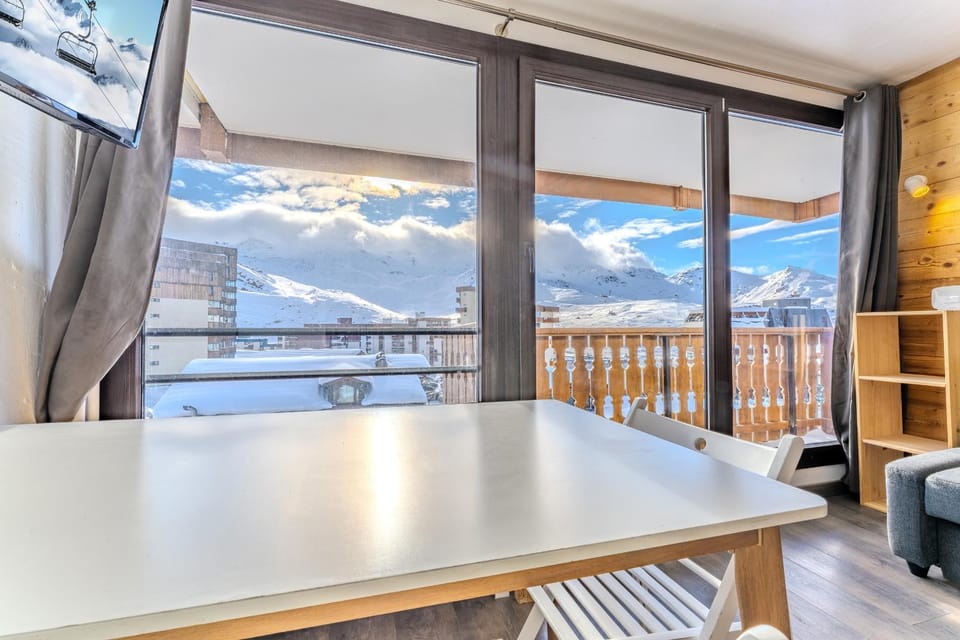 Wooden paradise / 6 persons Apartment in Les Allues