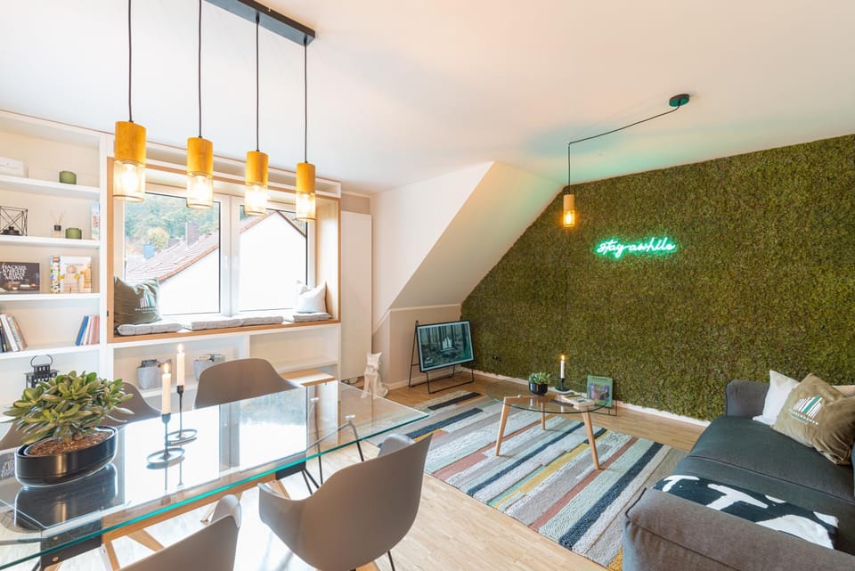 TV and multimedia, Living room, Photo of the whole room, Seating area, Evening entertainment