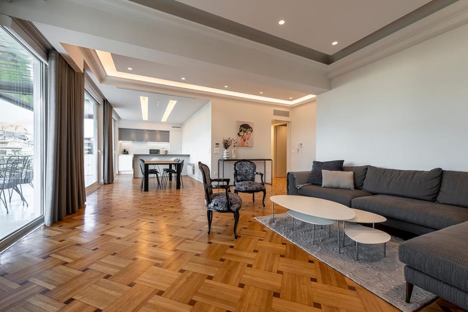 Living room, Seating area, Dining area