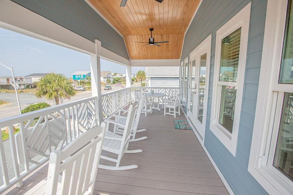 The Sandbox home House in Holden Beach