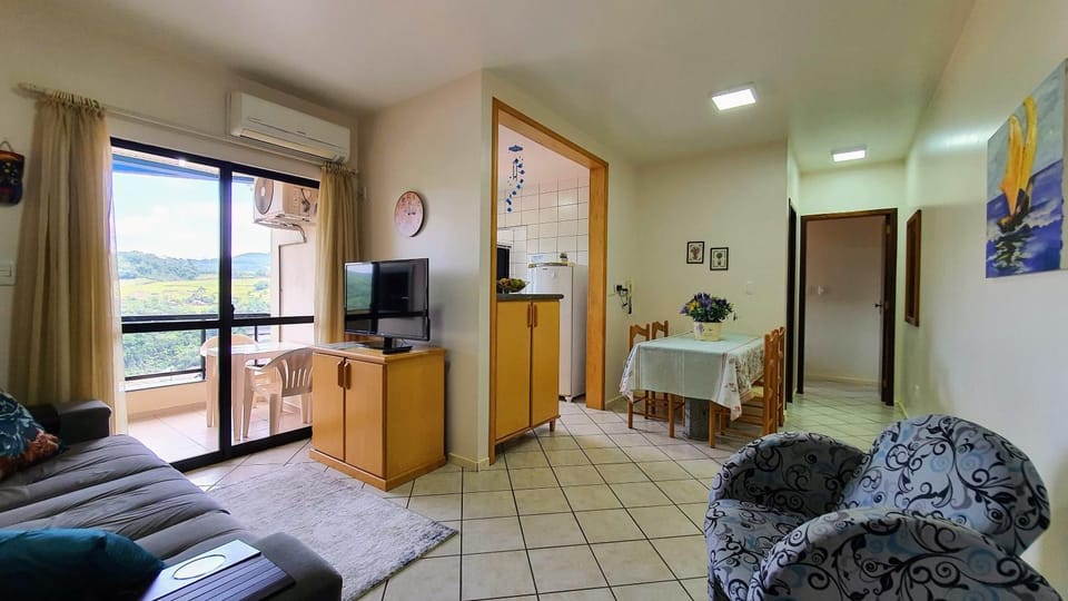 Communal lounge/ TV room, Living room, Seating area, hair dresser