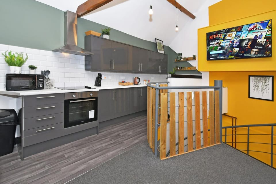 Kitchen or kitchenette, dishwasher, minibar, pet friendly, stove, toaster