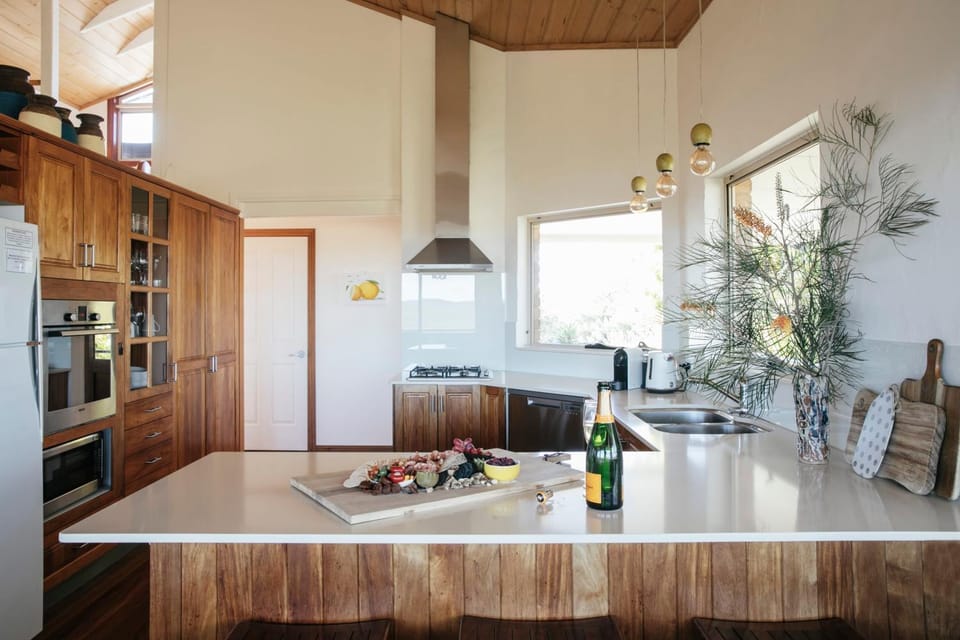 Baan Sabai - oceanstays House in Angourie