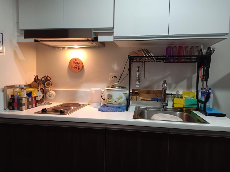 Kitchen or kitchenette, stove