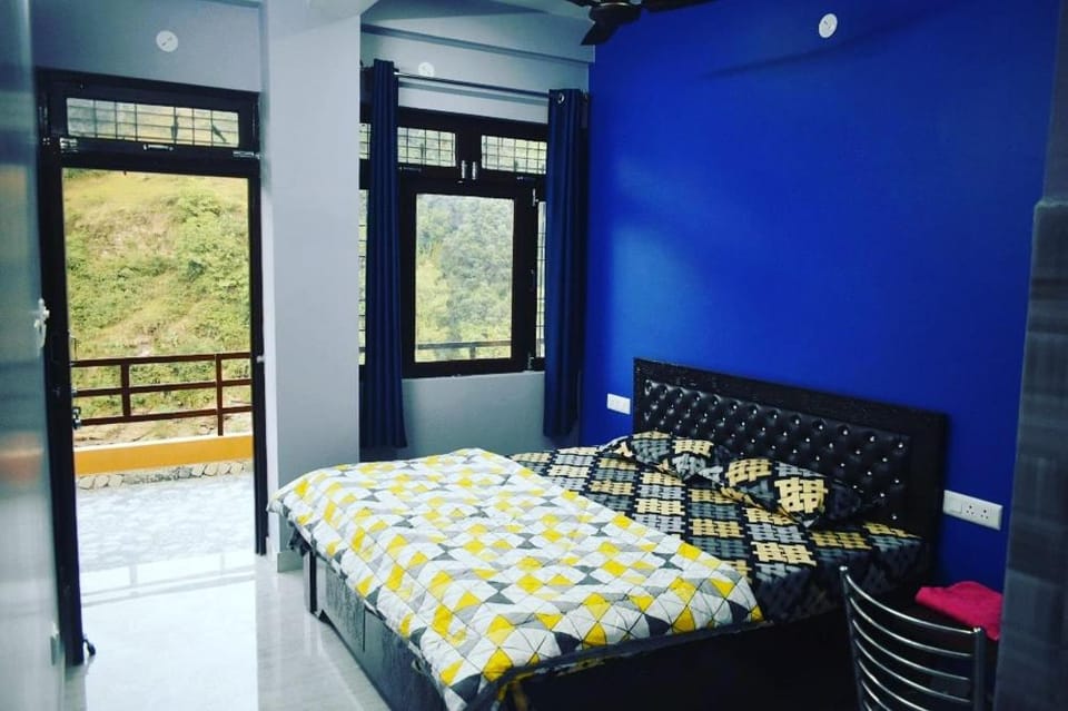 B2 Guest House Bed and Breakfast in Uttarakhand