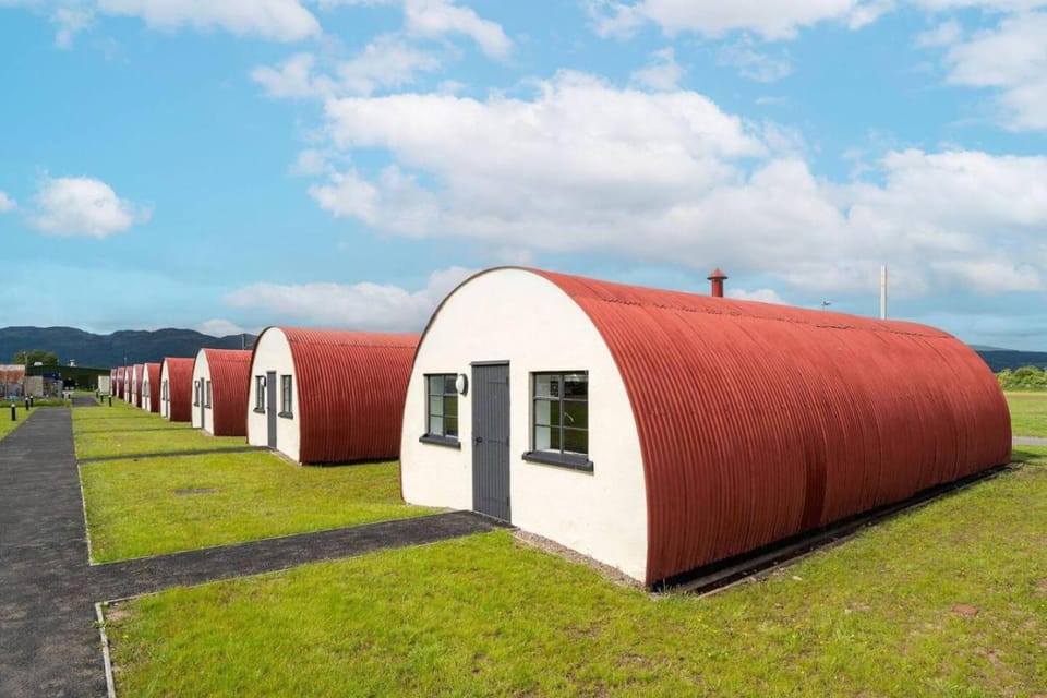 Property building, Day, Natural landscape