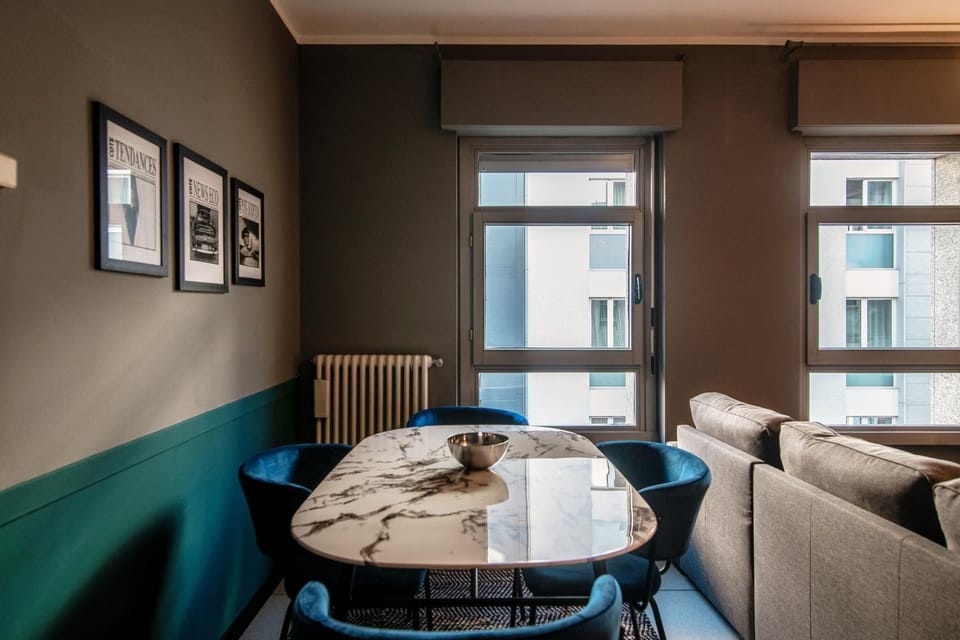 Home N 5 by Quokka 360 - Vintage Style Apartment Near Como Cathedral Apartment in Como