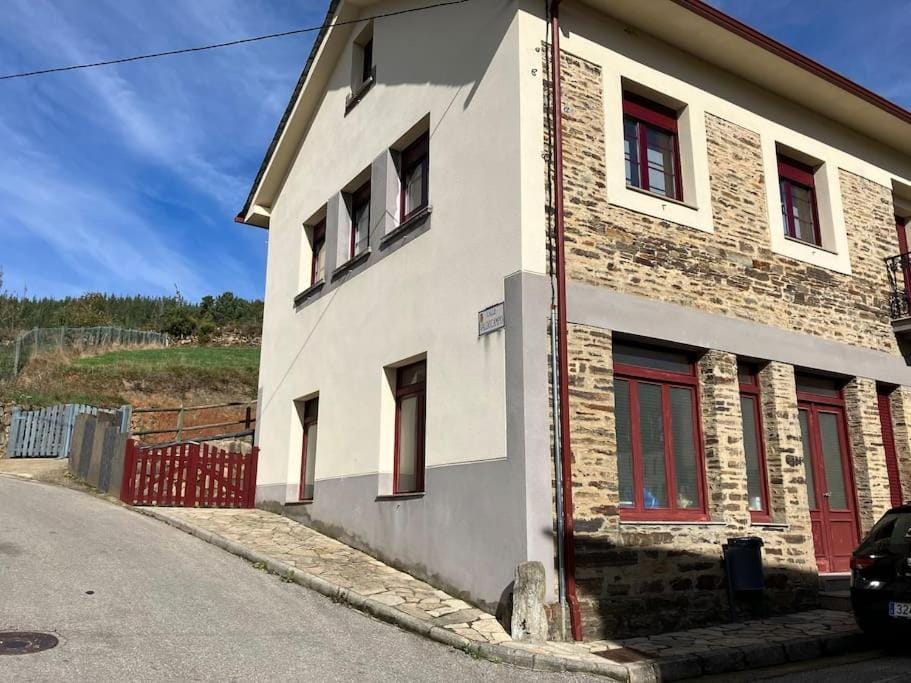 A Casa da Fonte Apartment in Asturias