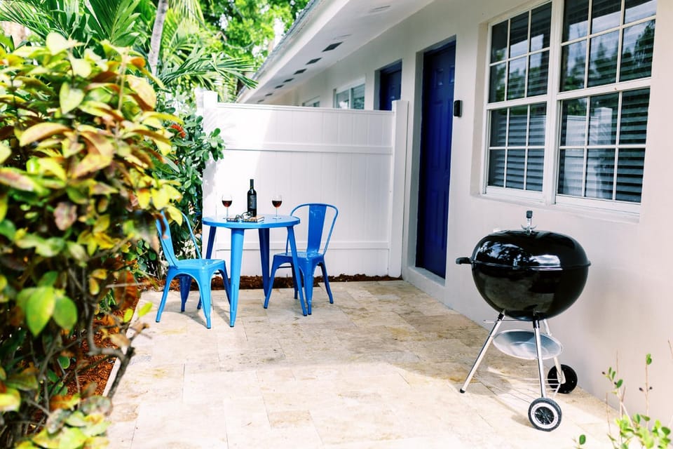 Patio, BBQ facilities