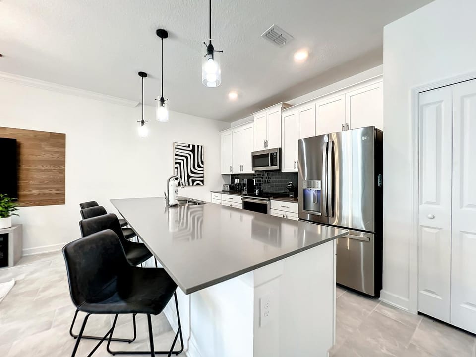Cozy Thematic 4BR with Waterpark & Private Pool House in Haines City