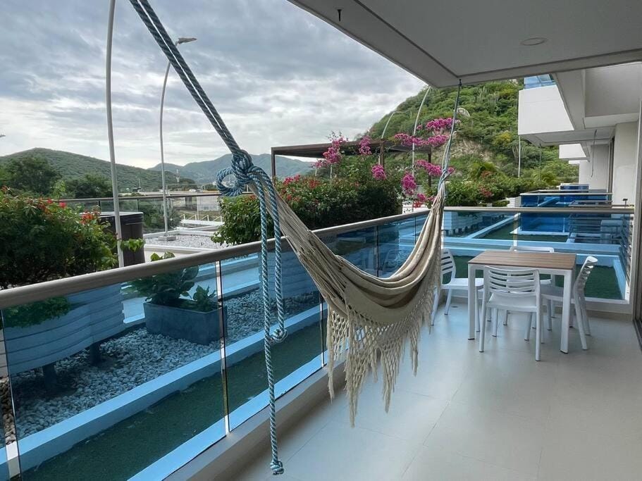 CONDOMINIO EN SANTA MARTA CON SALIDA AL MAR Apartment in Magdalena, Colombia