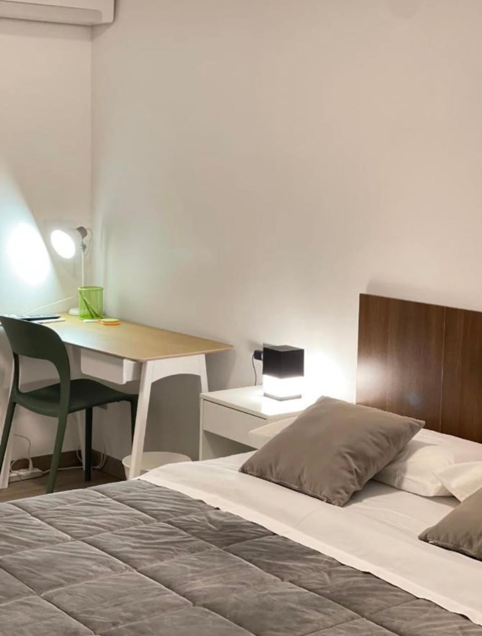 Smart-Gold-Central-Apartment-Elegant-Style Apartment in Bergamo
