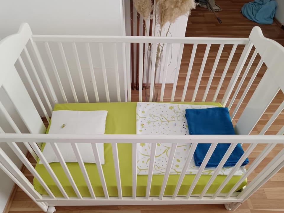 cot