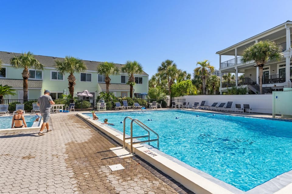 Southbay by the Gulf 127 by Newman-Dailey Apartment in Destin