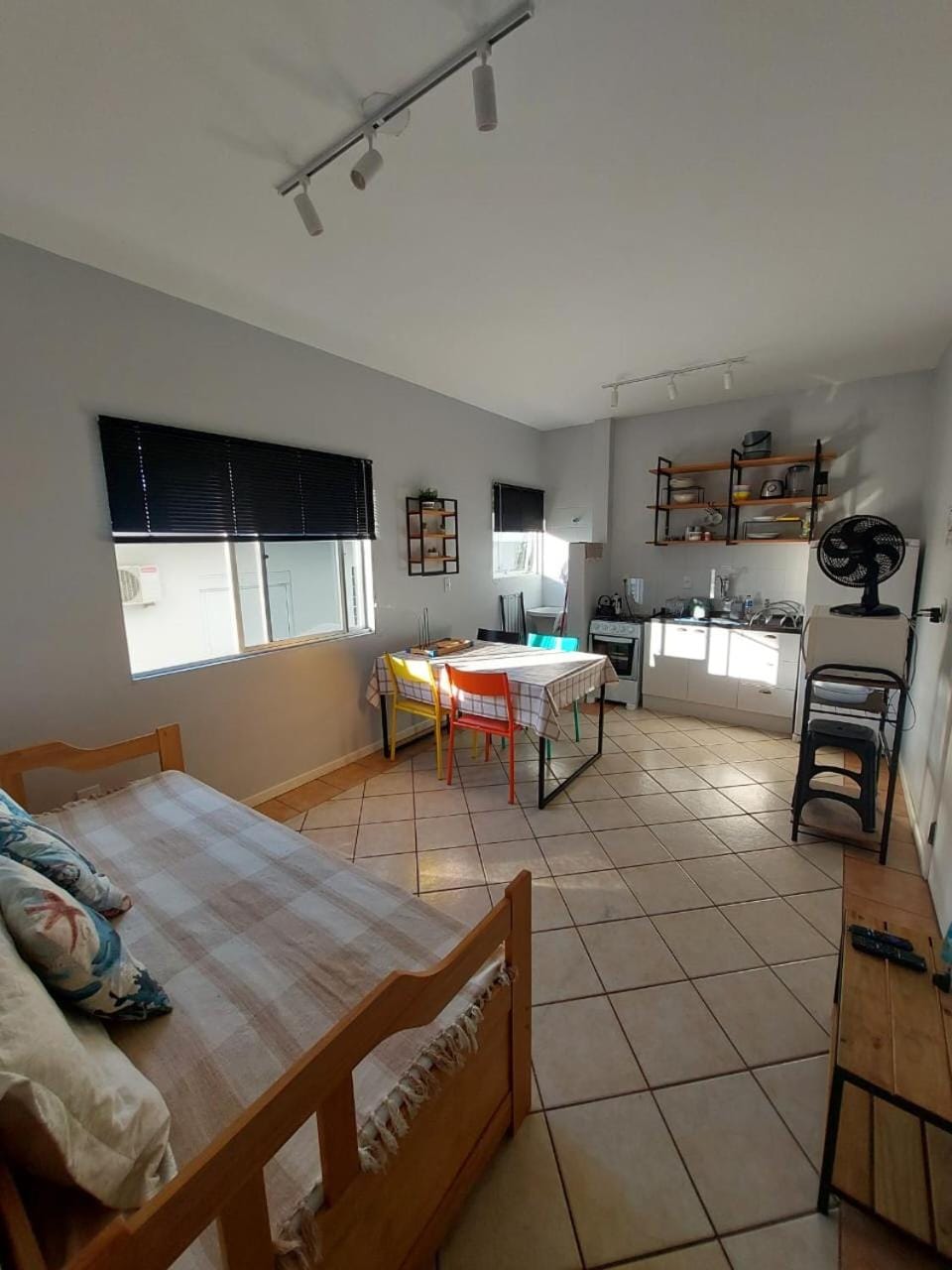 Excelente Apartamento a 1 quadra e meia do mar Apartment in Florianopolis