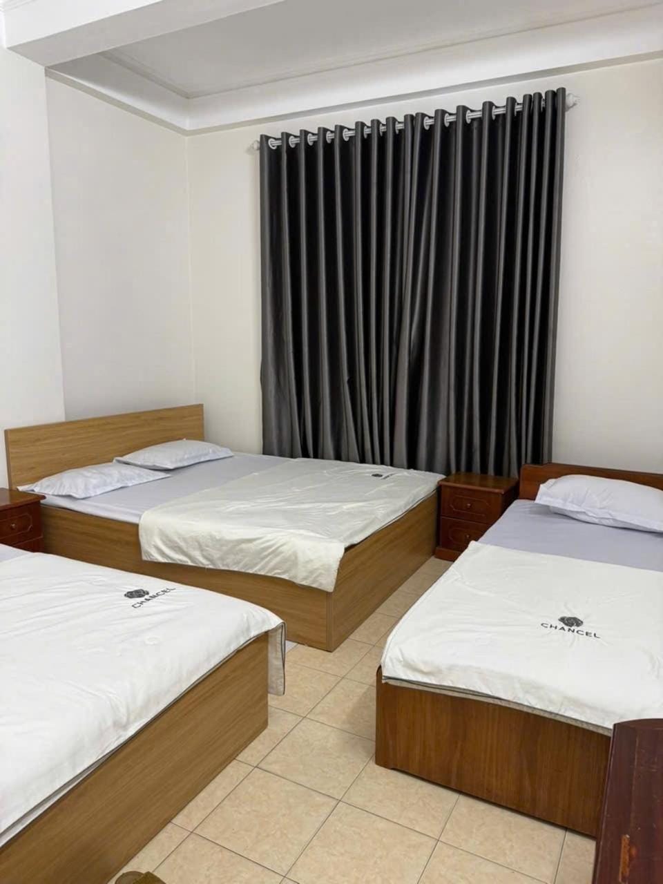 Nhà Nghỉ Đông Phương Hotel in Laos