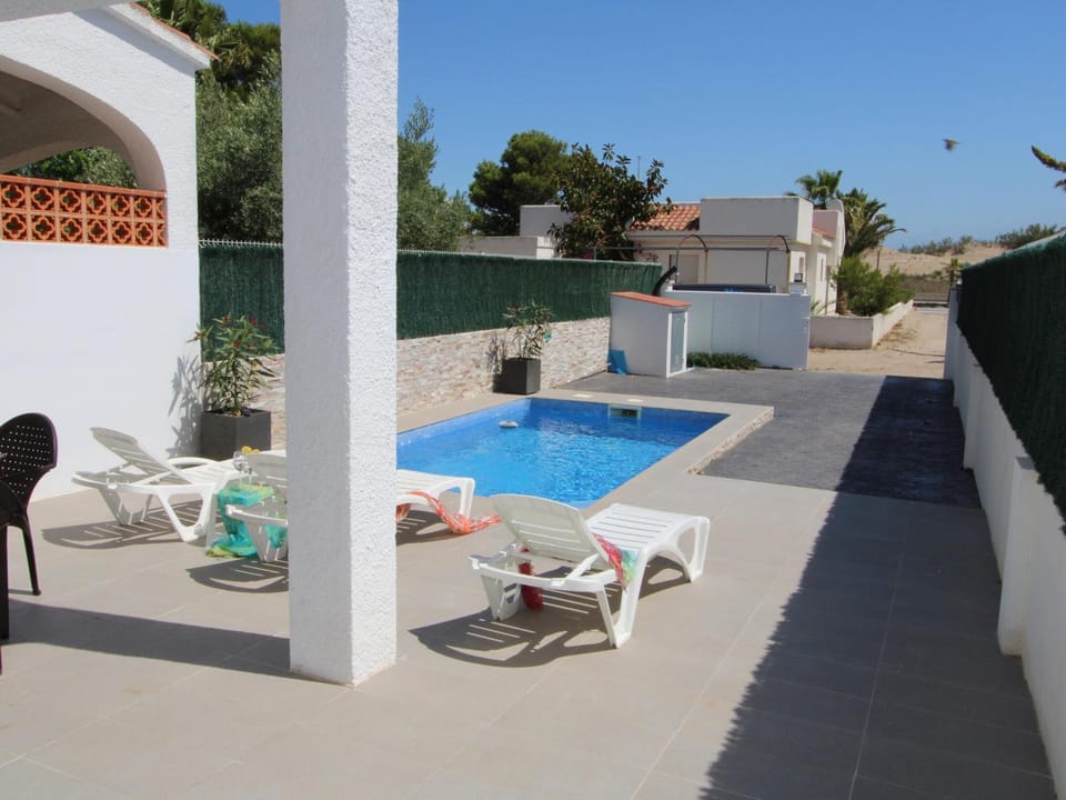 Vacaciones perfectas cerca del mar: piscina privada, mascotas bienvenidas y playa para perros. - ES-184-21 Villa in Baix Ebre