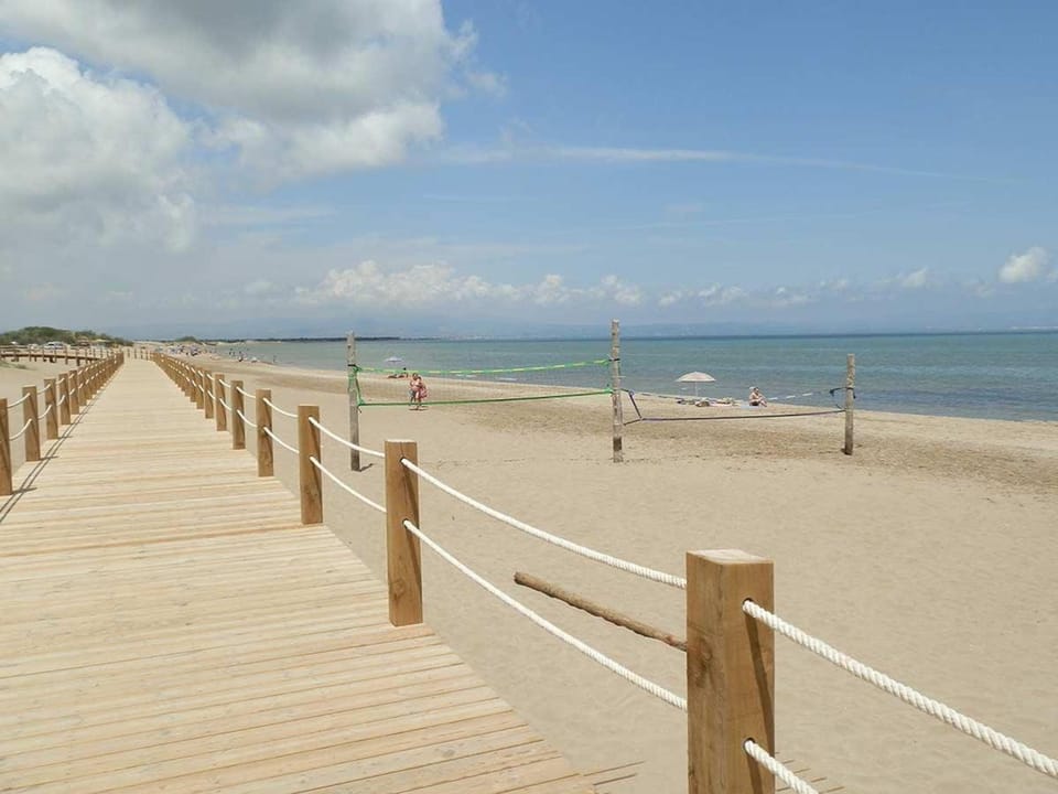 Casa familiar cerca del mar con piscina privada, WiFi, aire acondicionado, admiten mascotas - ES-184-47 Villa in Montsià