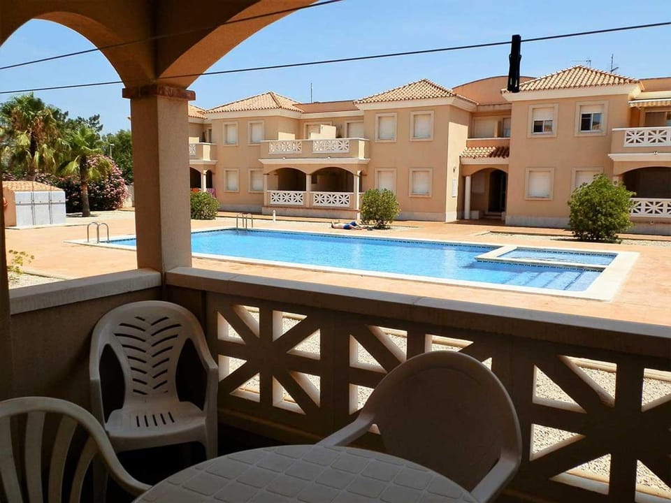 Vacaciones cerca del mar: piscina, mascotas, playa para perros y wifi gratis - ES-184-49 Apartment in Baix Ebre