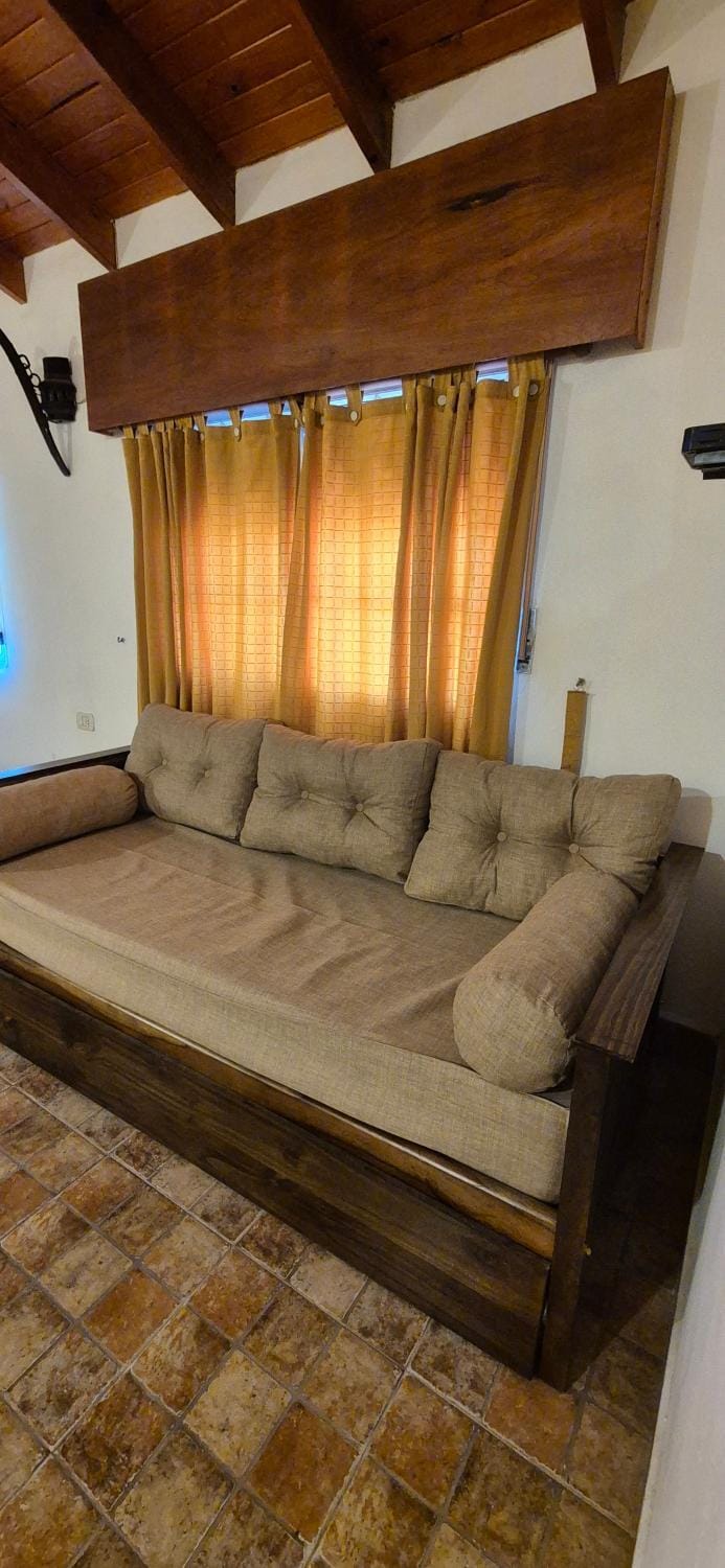 Casa Quinta La Gualeya House in Entre Ríos Province, Argentina