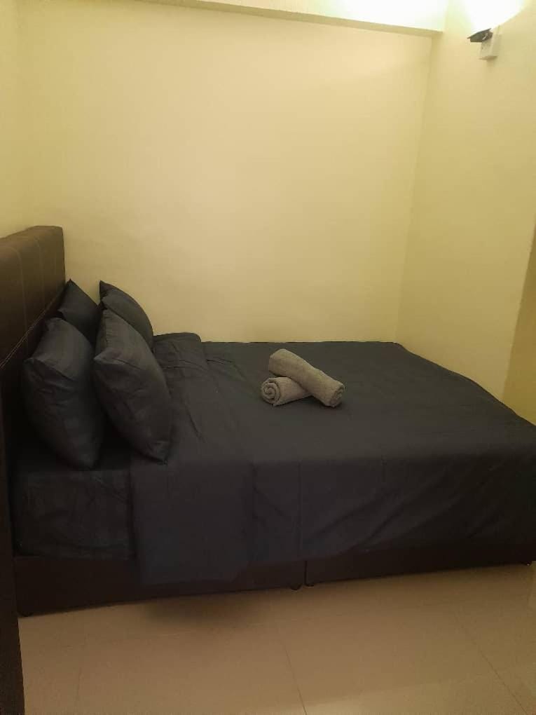 Batu Ferringhi Luxury Seaview Suite - 3Br Apartment in Batu Ferringhi, Penang, Malaysia