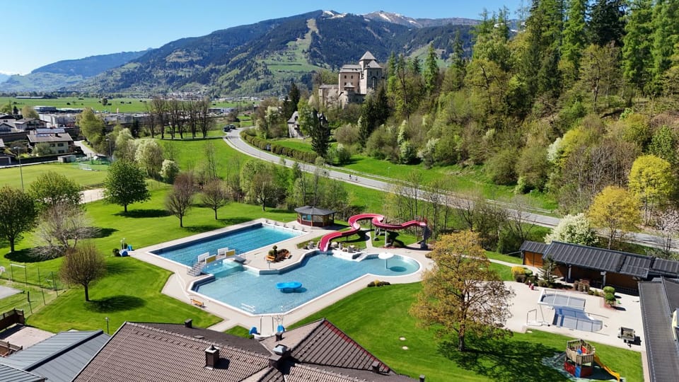 FH Collection - Apartments Apartment in Zell am See