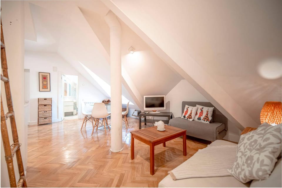 Apartamento en la Plaza de San Miguel Apartment in Centro